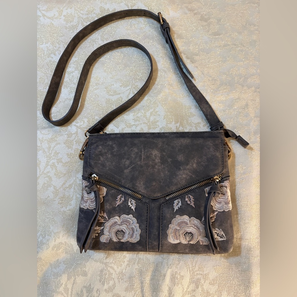 Altar’d State Elegant Distressed Gray Floral Embroidered Crossbody Bag - Picture 2 of 11